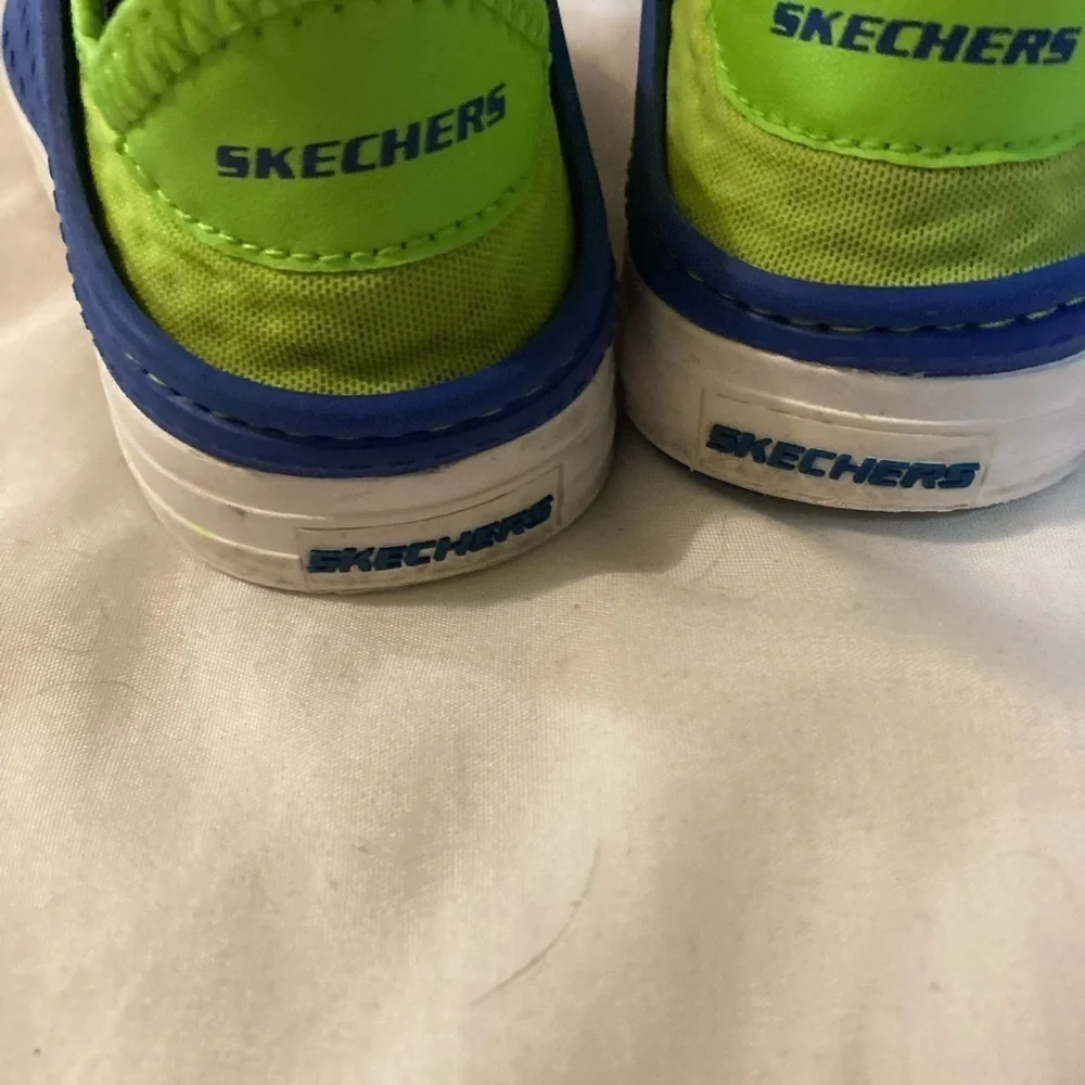 Skechers children water shoes